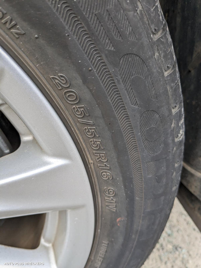 2022 Toyota Corolla Right Taillight