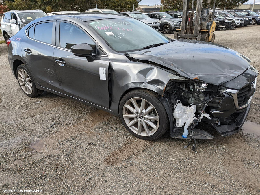 2016-2019 Mazda 3 Headrest