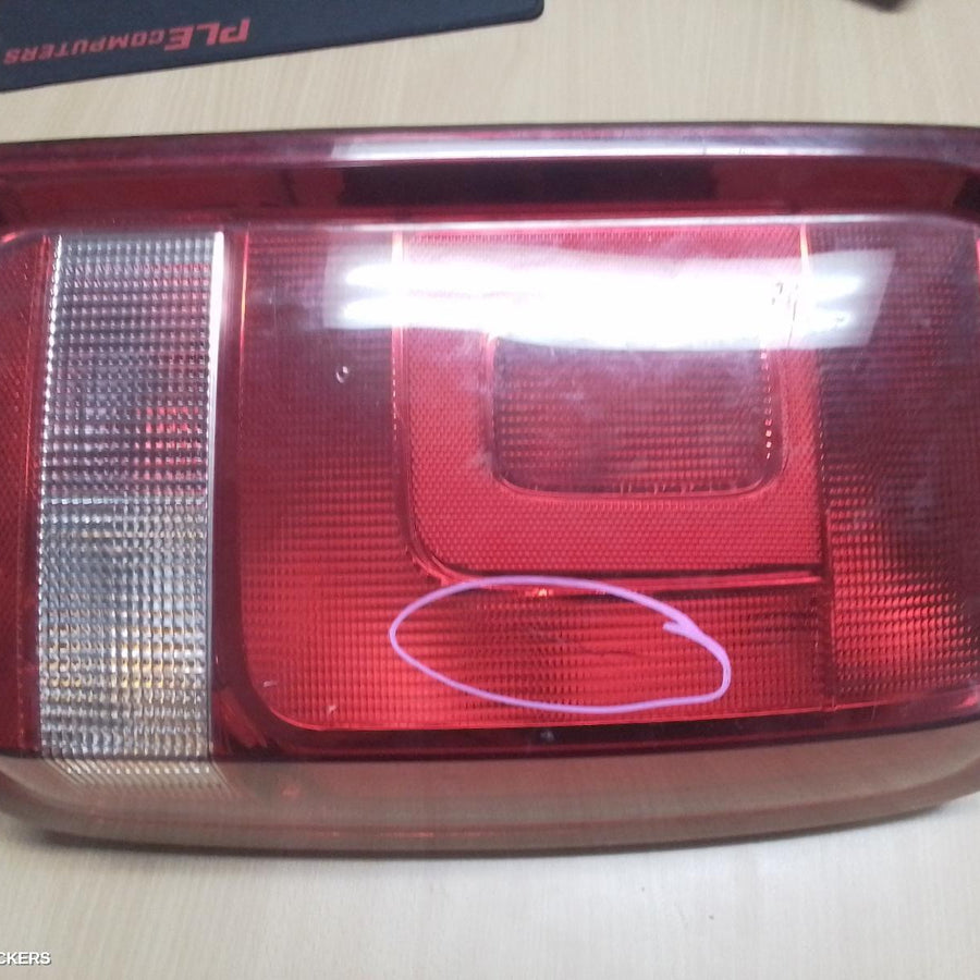2010-2022 Volkswagen Amarok Right Taillight