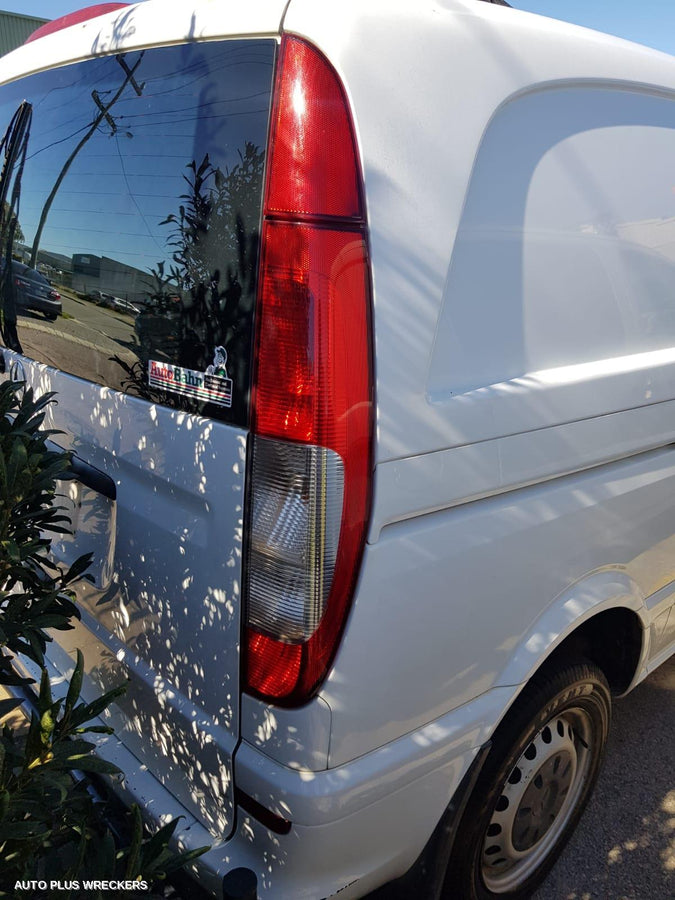 2004-2011 Mercedes Vito Left Guard