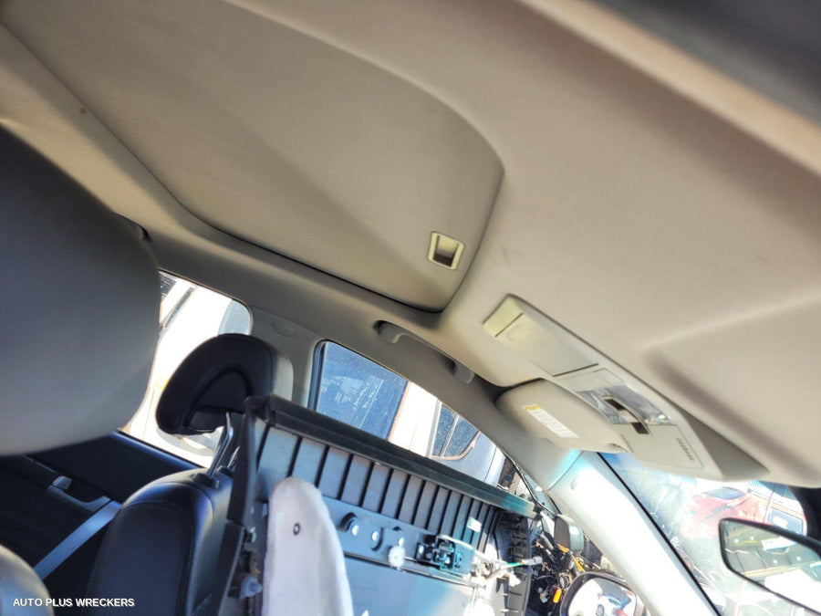 2013 Holden Captiva Right Headlamp