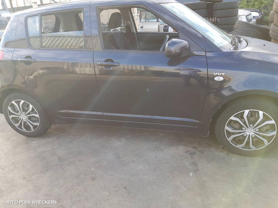 2004-2011 Suzuki Swift Left Door Mirror