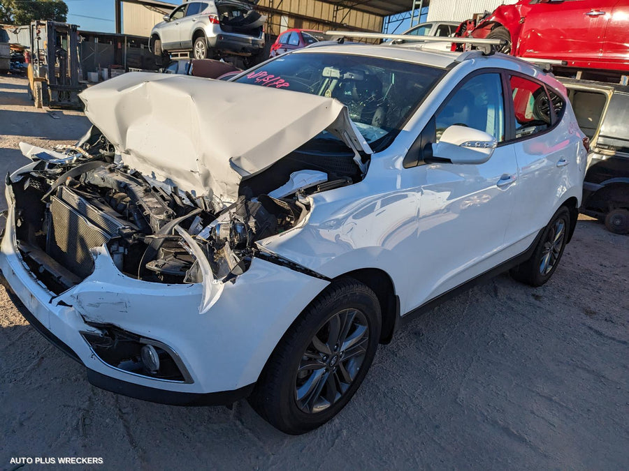 2015 Hyundai Ix35 Left Front Hub Assembly