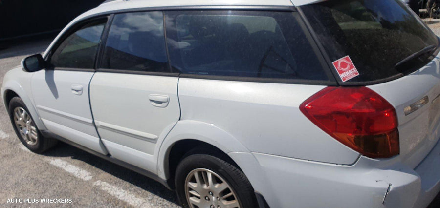 2004 Subaru Outback Left Guard