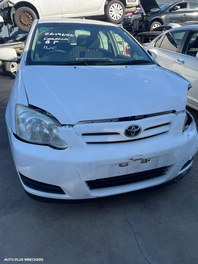 2006 Toyota Corolla Left Front Hub Assembly