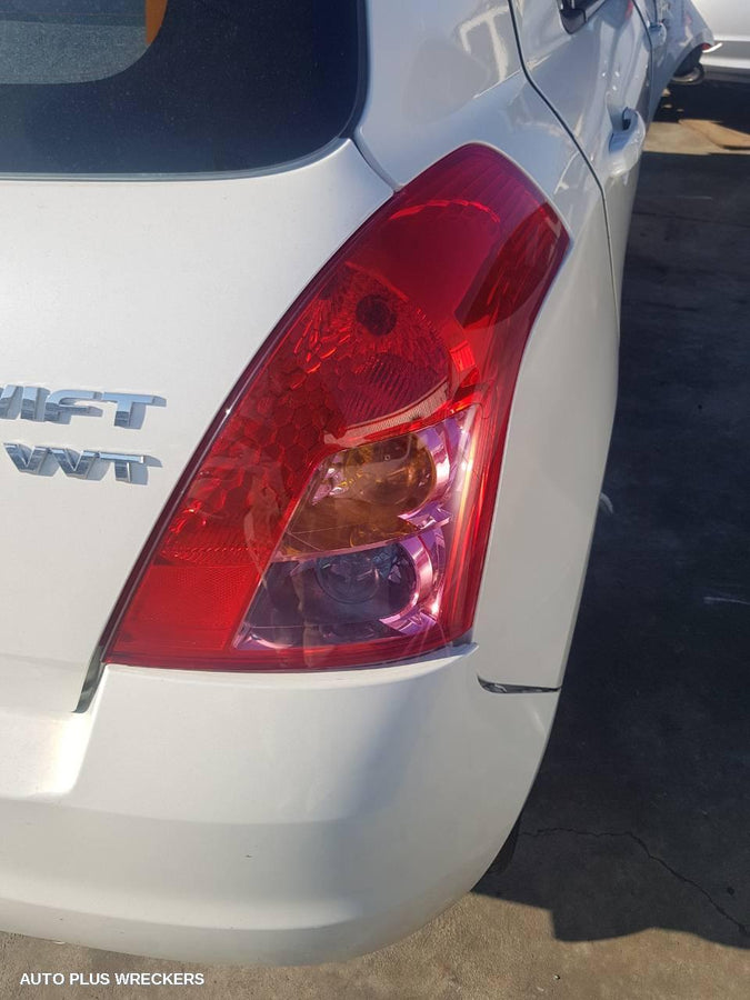 2010 Suzuki Swift Sunvisor
