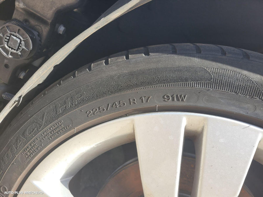 2011 Mercedes C Class Right Rear Door Sliding