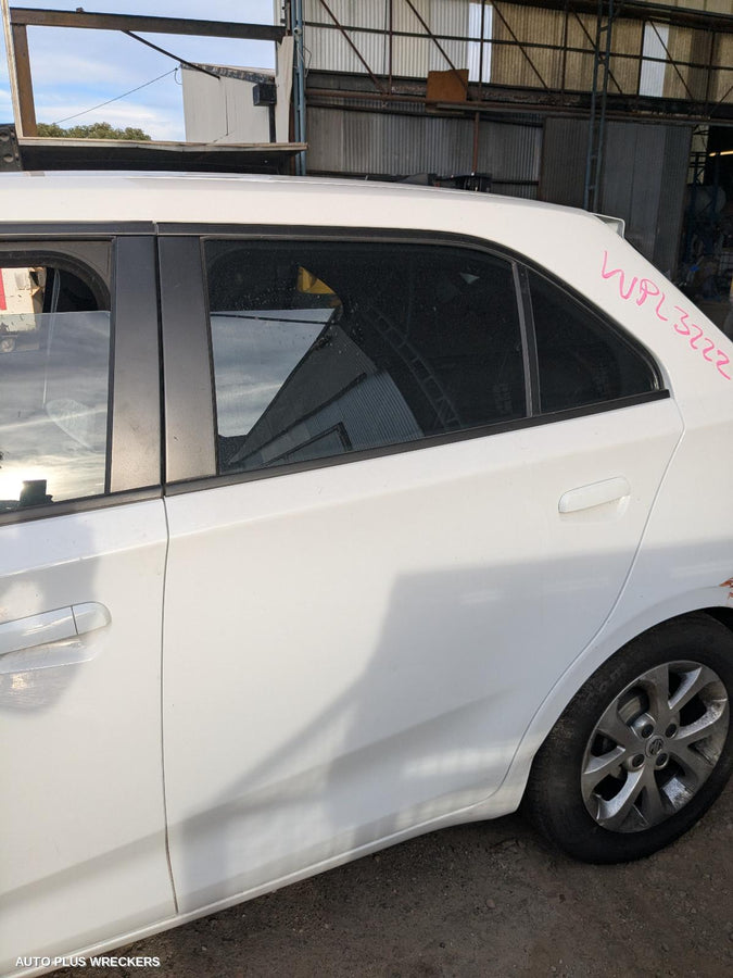 2022 Mg Mg3 Right Front Door