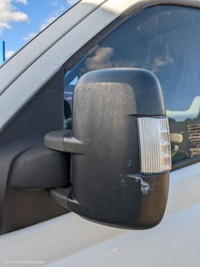 2016 Ldv V80 Left Front Door