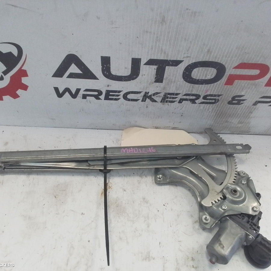 2011-2019 Toyota Yaris Left Front Window Reg Motor