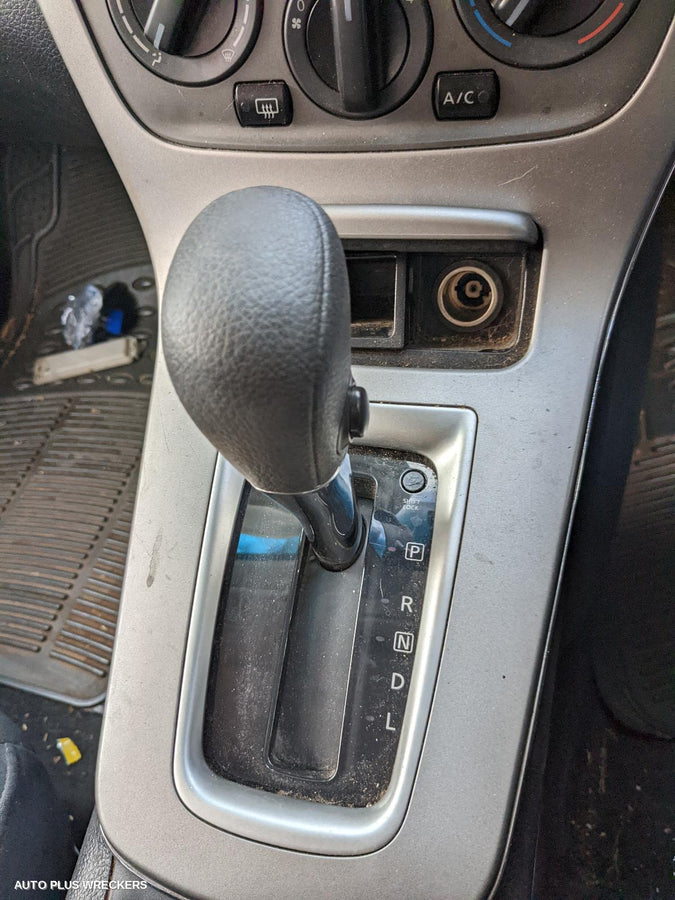 2015 Nissan Pulsar Right Rear Door Sliding