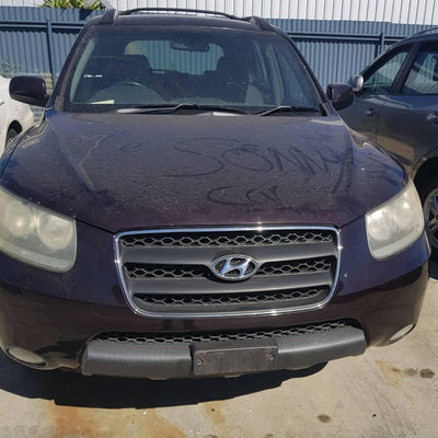 2007 Hyundai Santa Fe Rear Garnish