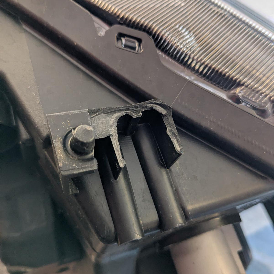 2017-2023 Suzuki Swift Left Headlamp