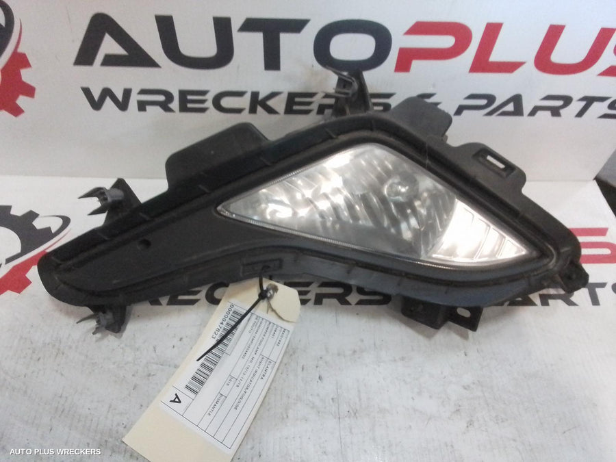 2015 Hyundai Elantra Right Indicator Fog Side