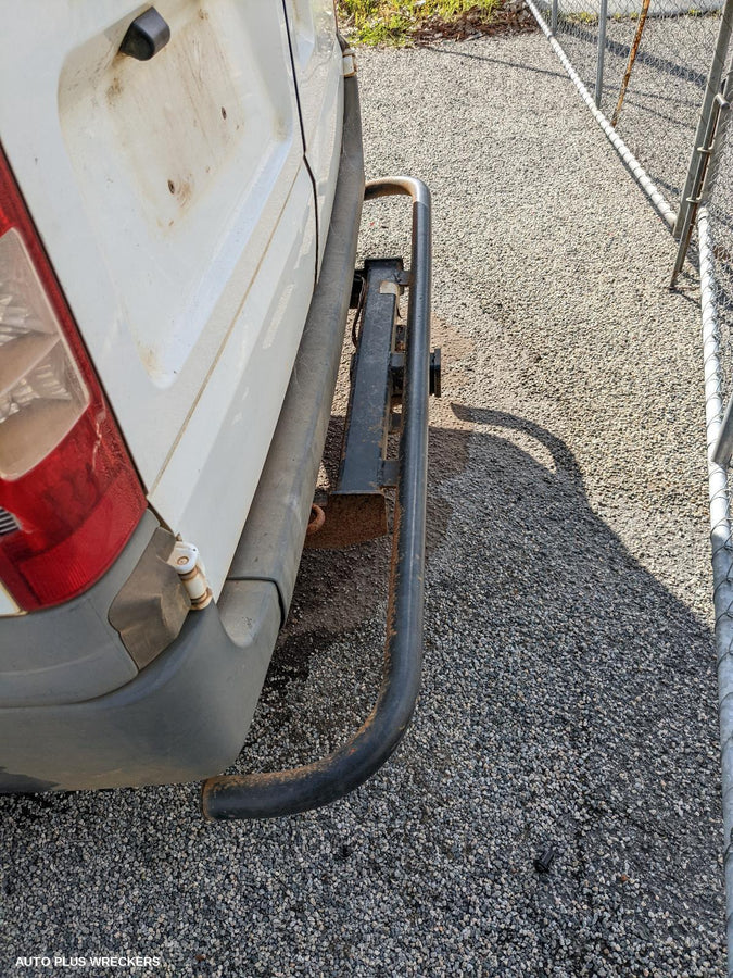 2010 Ford Transit Left Front Door