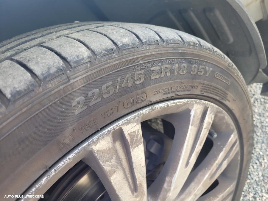 2011 Renault Latitude Right Rear Door Sliding