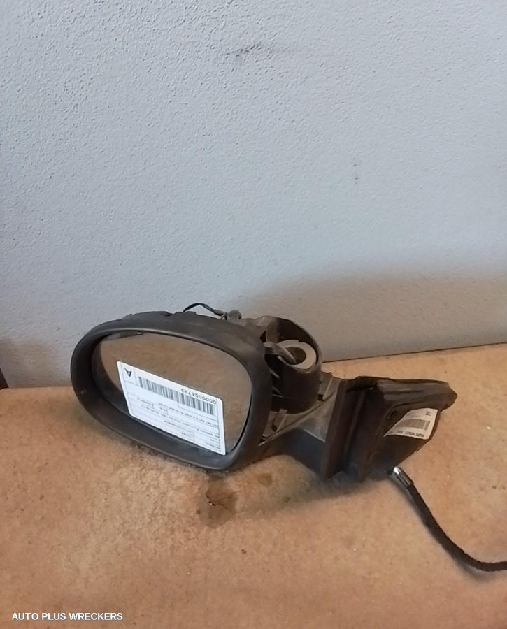 2008-2016 Volkswagen Tiguan Left Door Mirror