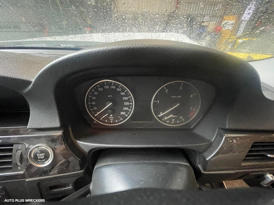 2010 BMW 3 SERIES DOOR HANDLE