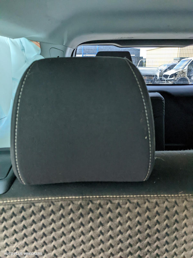 2020 Holden Acadia Headrest