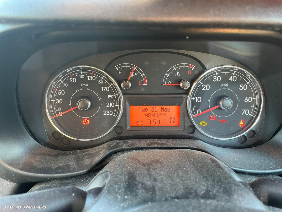 2014 Fiat Punto Right Front Door