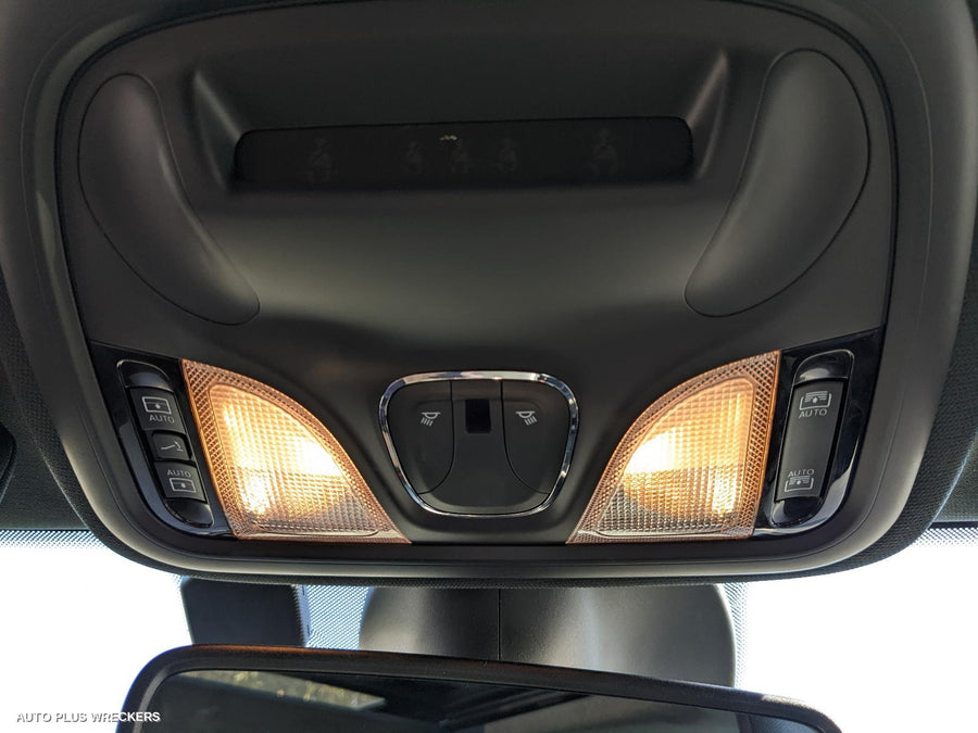 2020 Jeep Cherokee Antenna