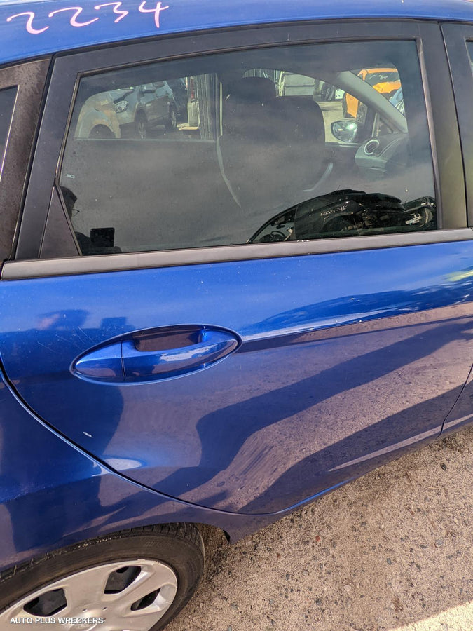2012 Ford Fiesta Left Rear Door Sliding