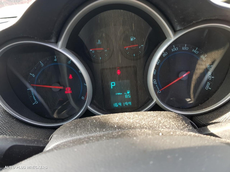 2011 Holden Cruze Fan