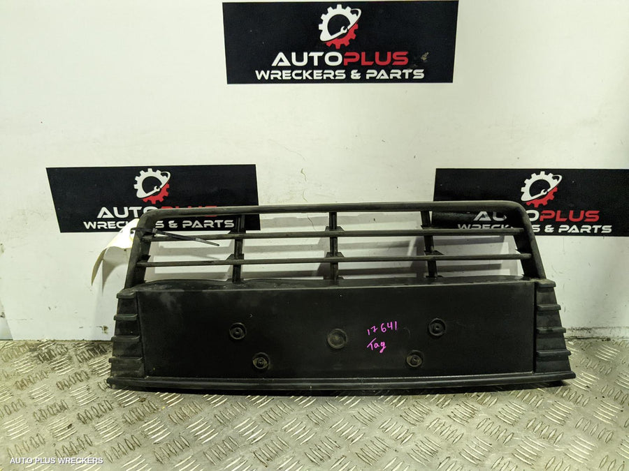 2013 Ford Focus Grille