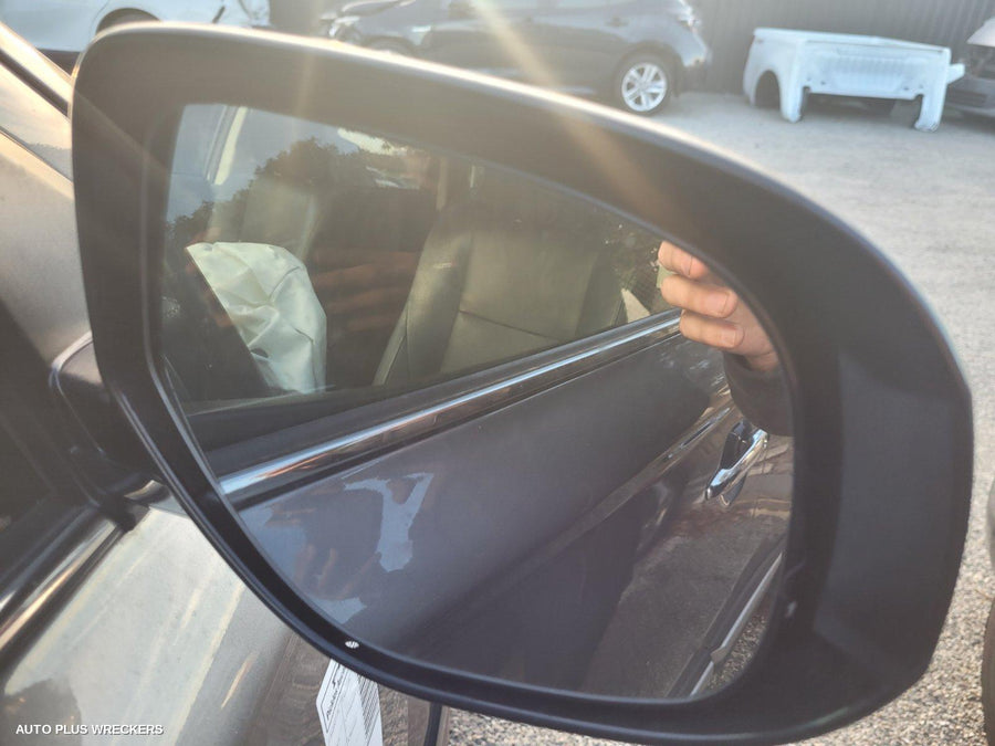 2017 Mitsubishi Outlander Interior Mirror