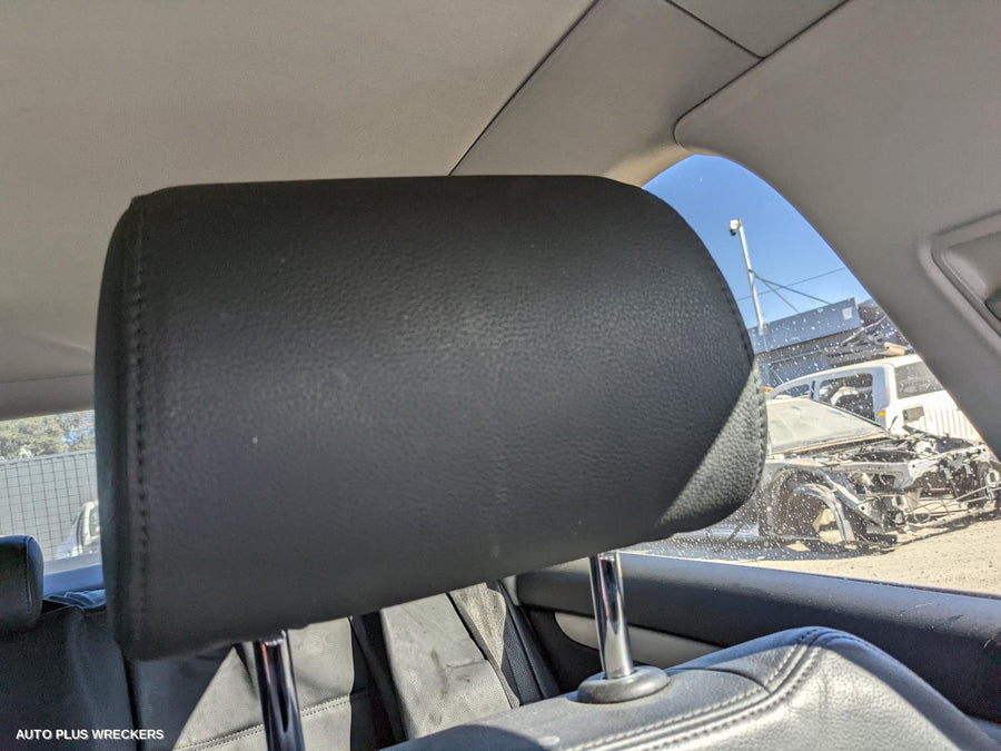 2006 Audi A4 Right Guard