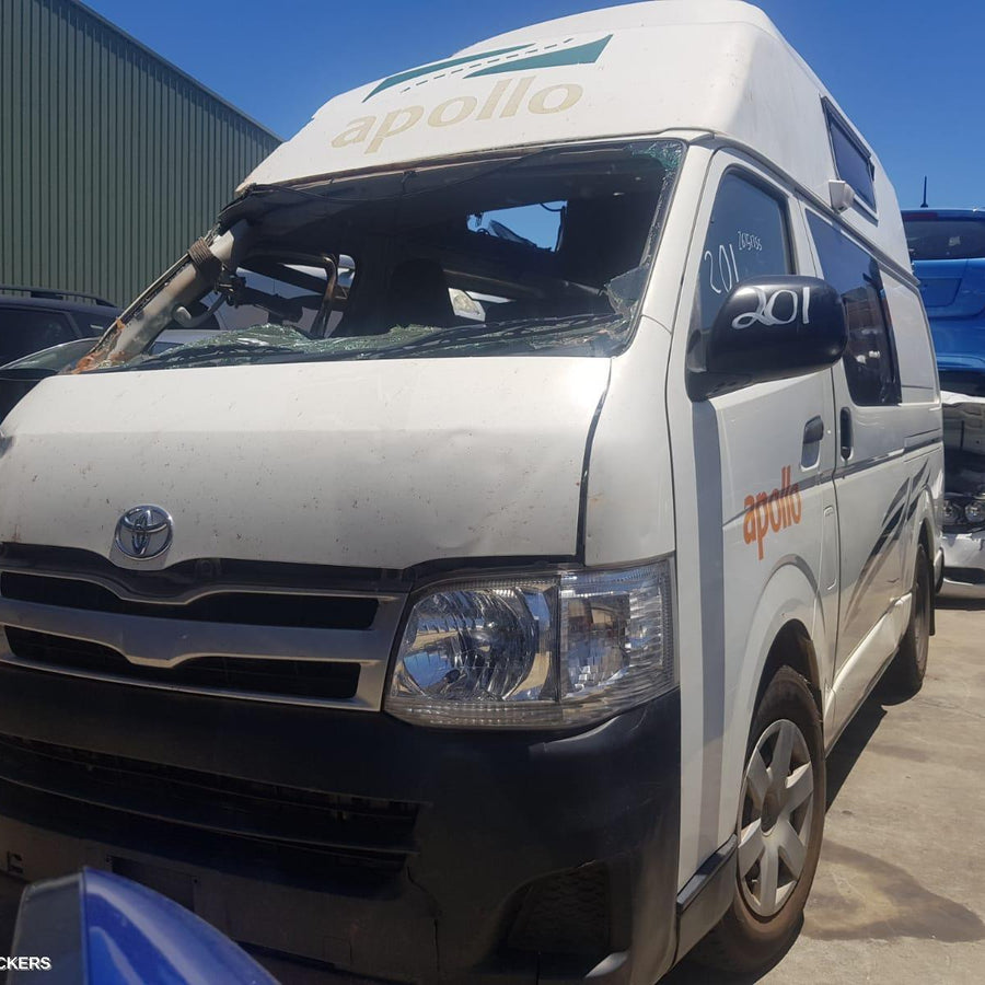 2014 Toyota Hiace Door Hinge Runner