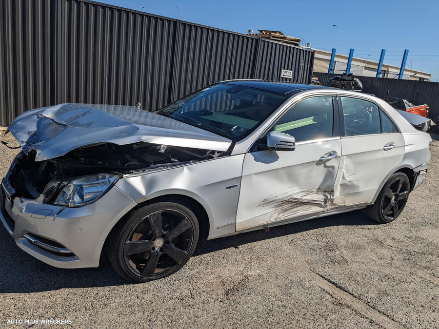 2010 Mercedes E Class Right Rear Wnd Reg Motor