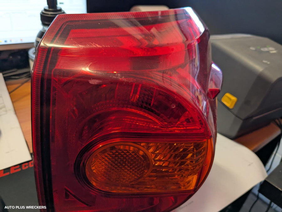 2013 Toyota Landcruiser Right Taillight