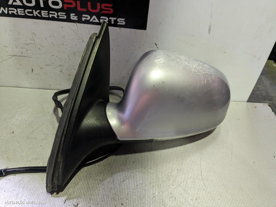 2006-2011 Volkswagen Jetta Left Door Mirror