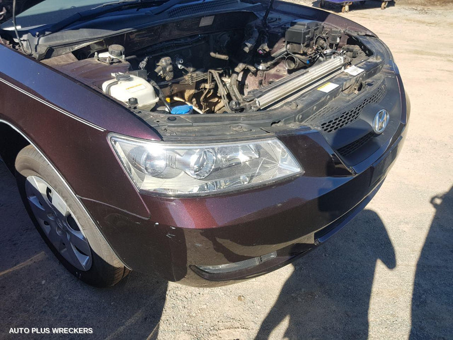 2006 Hyundai Sonata Grille