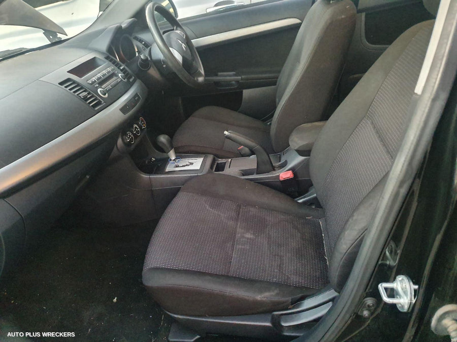 2010 Mitsubishi Lancer Right Door Mirror