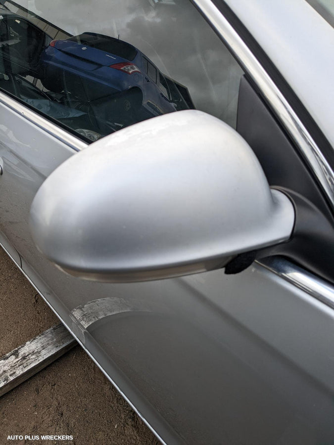 2006 Volkswagen Jetta Left Door Mirror
