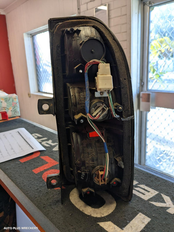 2000 Toyota Prado Left Taillight