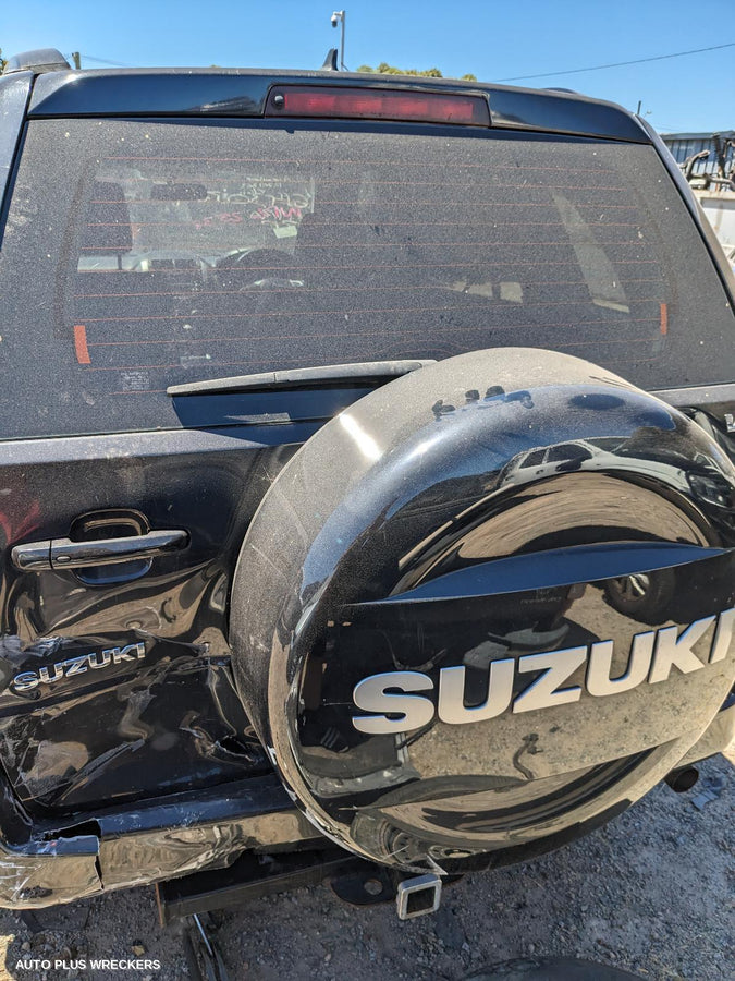 2010 Suzuki Vitara Sunvisor