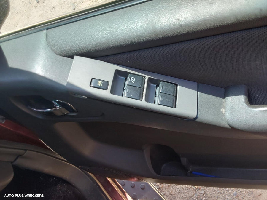 2006 Nissan Pathfinder Grille