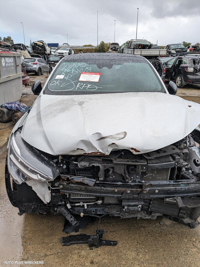 2023 Renault Arkana Right Front Door Window