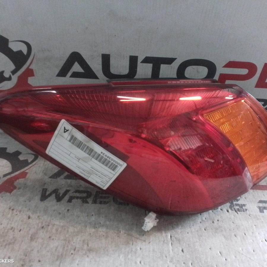 2008-2011 Nissan Murano Left Taillight