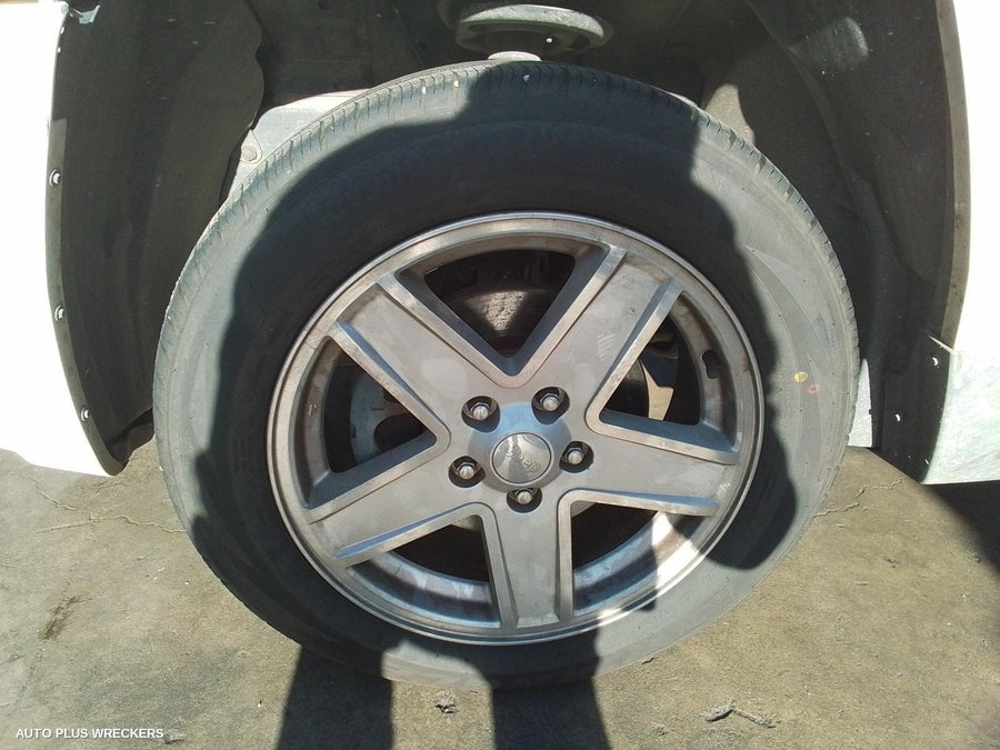 2010 Jeep Patriot Left Rear Door Window