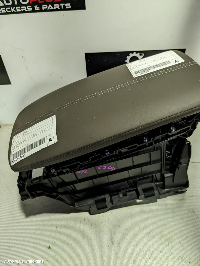 2022 Mazda Cx30 Console