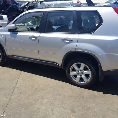 2009 Nissan Xtrail Right Taillight
