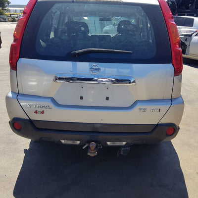 2009 Nissan Xtrail Fan