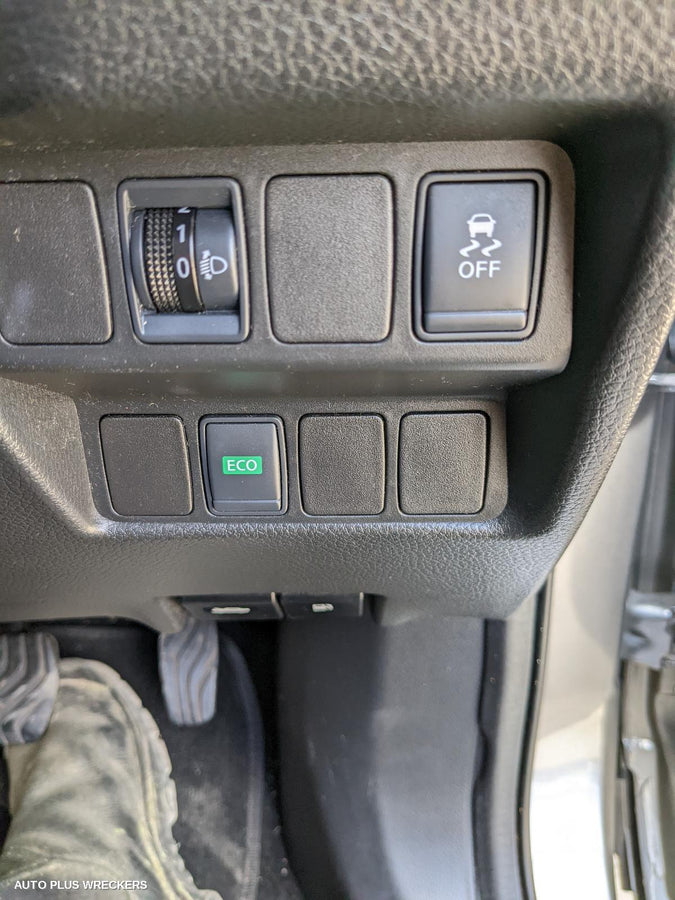 2014 Nissan Qashqai Instrument Cluster