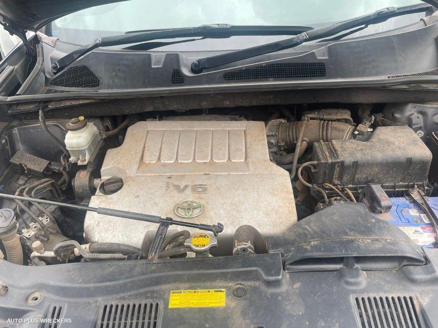 2009 Toyota Kluger Washer Bottle