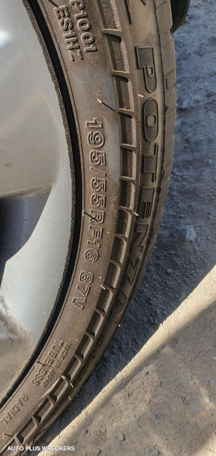 2006 Mini Cooper Left Guard