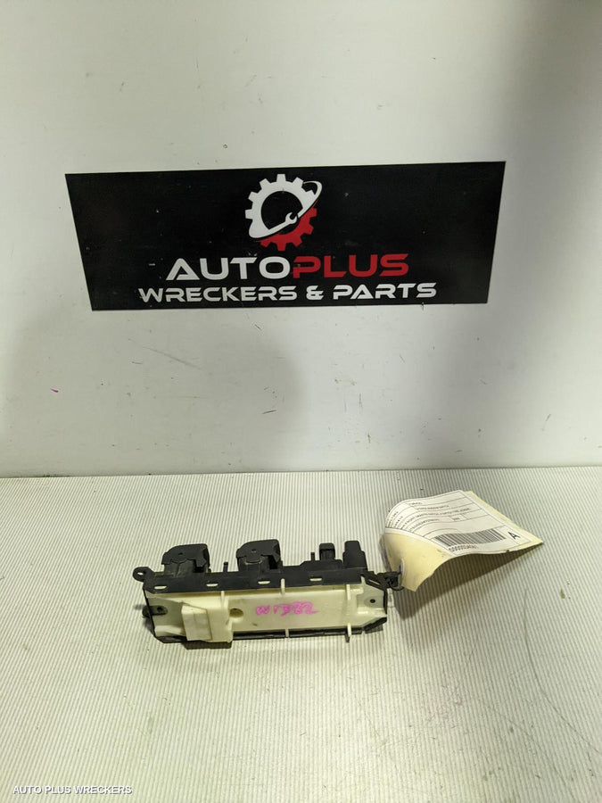 2007-2020 Toyota Tarago Pwr Dr Wind Switch